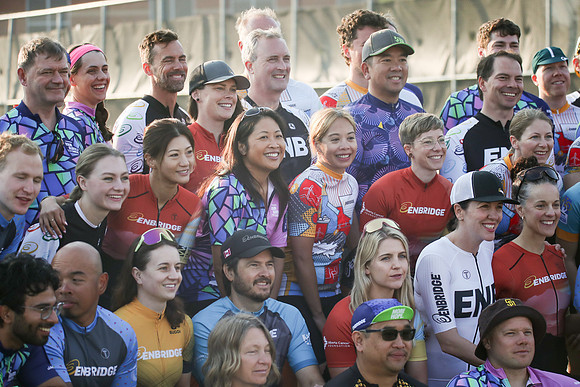 01-TEAM-PHOTOS - ENBRIDGE-103