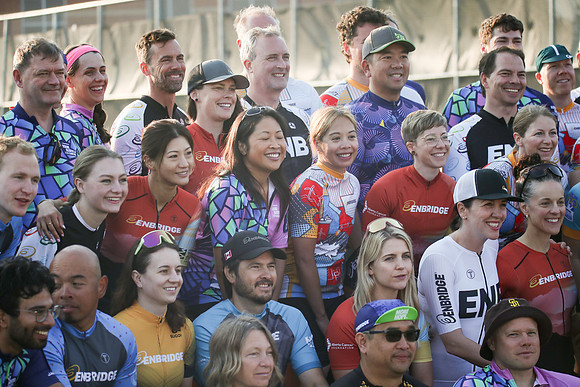 01-TEAM-PHOTOS - ENBRIDGE-104