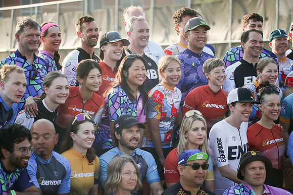 01-TEAM-PHOTOS - ENBRIDGE-105