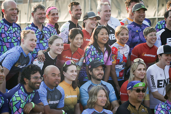 01-TEAM-PHOTOS - ENBRIDGE-112