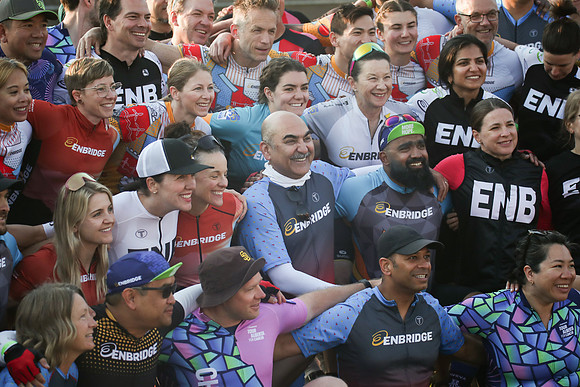 01-TEAM-PHOTOS - ENBRIDGE-121
