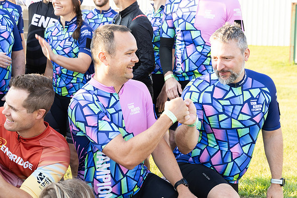 01-TEAM-PHOTOS - ENBRIDGE-136