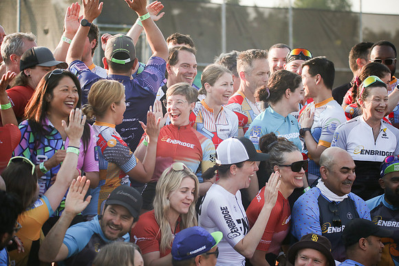 01-TEAM-PHOTOS - ENBRIDGE-157