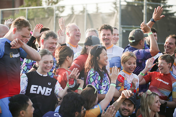 01-TEAM-PHOTOS - ENBRIDGE-158