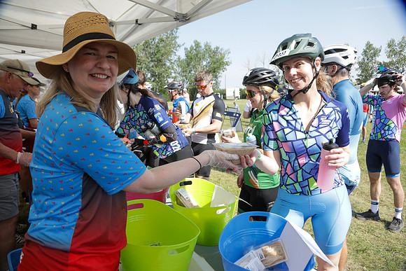 03-LUNCH-STOP - ENBRIDGE-199