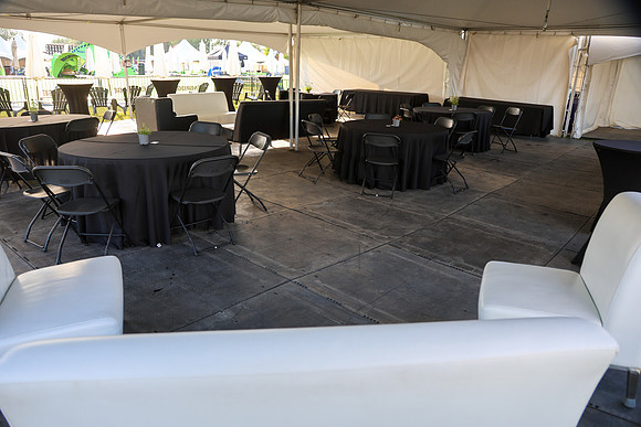 04-HOSPITALITY-TENT - ENBRIDGE-4
