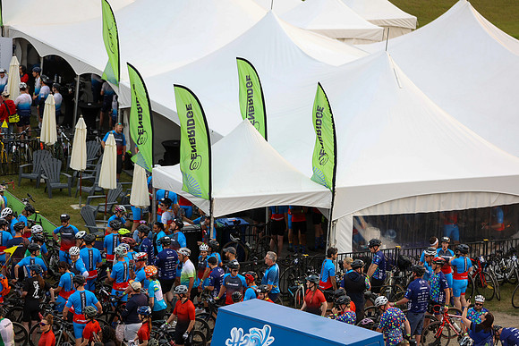 04-HOSPITALITY-TENT - ENBRIDGE-15
