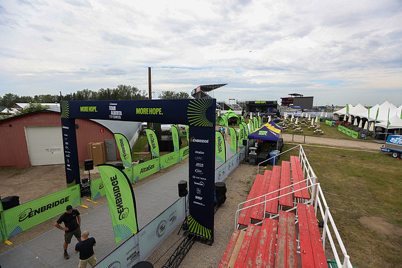 05-FESTIVAL-BRANDING - ENBRIDGE-5