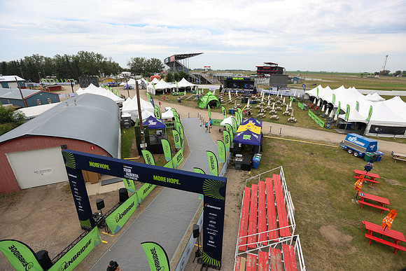 05-FESTIVAL-BRANDING - ENBRIDGE-7