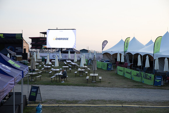 05-FESTIVAL-BRANDING - ENBRIDGE-76