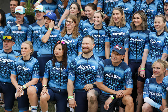 01-TEAM-PHOTOS- AltaGas-176