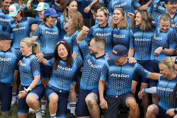 01-TEAM-PHOTOS- AltaGas-177