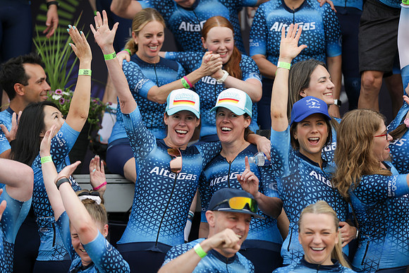 01-TEAM-PHOTOS- AltaGas-202
