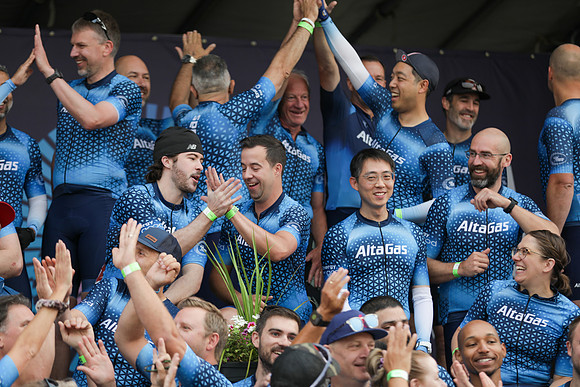 01-TEAM-PHOTOS- AltaGas-204