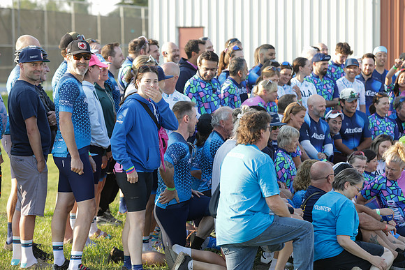 01-TEAM-PHOTOS- AltaGas-240