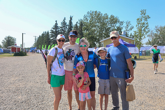 01-TEAM-PHOTOS- AltaGas-246