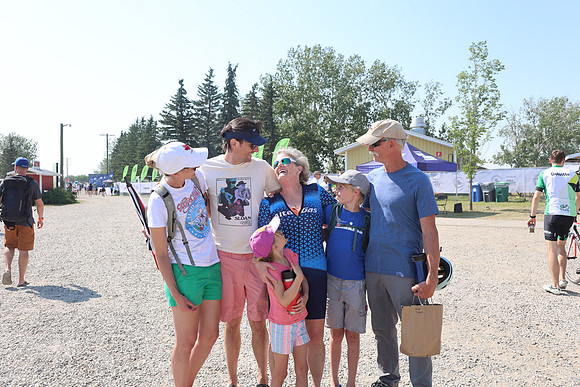 01-TEAM-PHOTOS- AltaGas-253