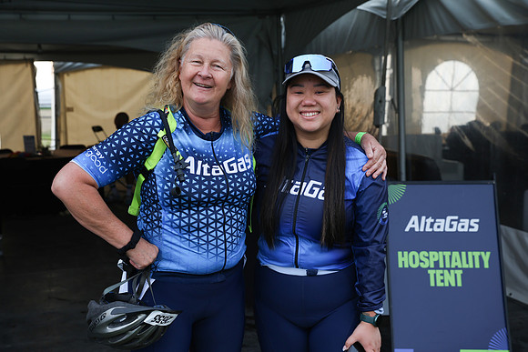 01-TEAM-PHOTOS- AltaGas-260
