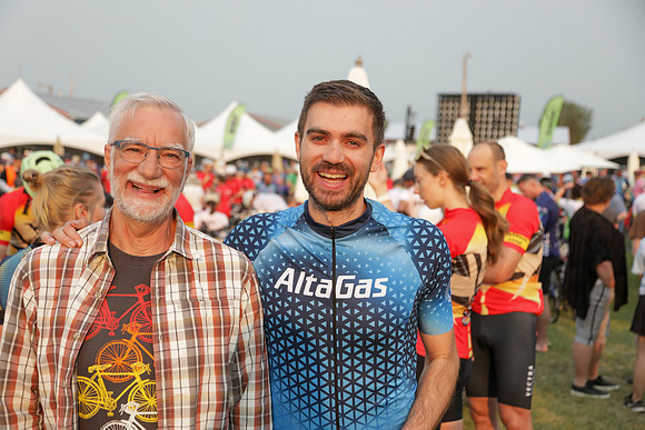 01-TEAM-PHOTOS- AltaGas-278
