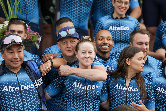 01-TEAM-PHOTOS- AltaGas-295