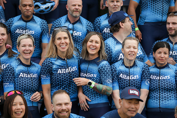 01-TEAM-PHOTOS- AltaGas-301