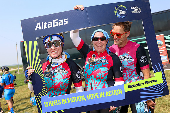 01-TEAM-PHOTOS- AltaGas-401