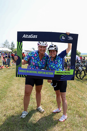 01-TEAM-PHOTOS- AltaGas-407