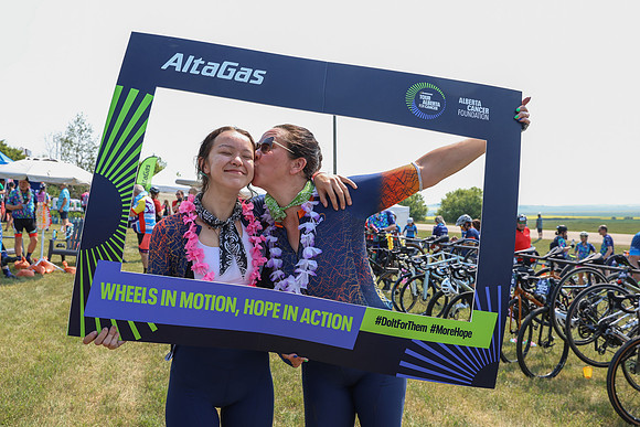01-TEAM-PHOTOS- AltaGas-410