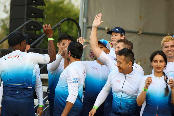 01-TEAM-PHOTOS - ARC-129