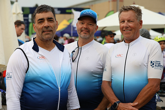 01-TEAM-PHOTOS - ARC-208