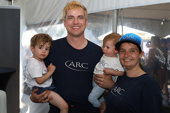 01-TEAM-PHOTOS - ARC-222