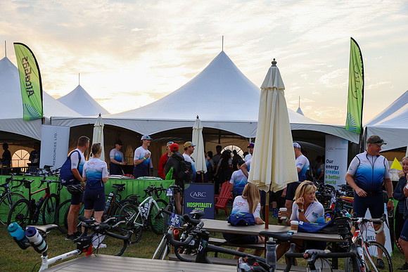 04-HOSPITALITY-TENT - ARC-21