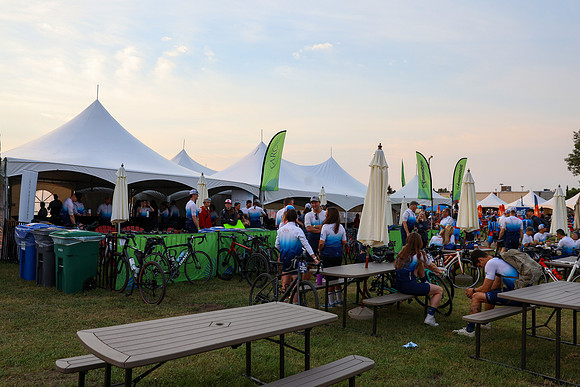 04-HOSPITALITY-TENT - ARC-24
