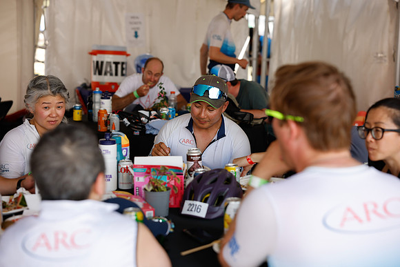 04-HOSPITALITY-TENT - ARC-31
