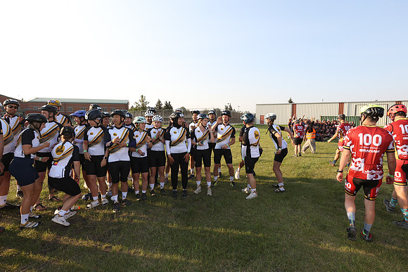 01-TEAM - GIBSON ENERGY-65