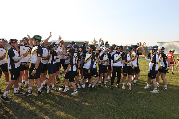 01-TEAM - GIBSON ENERGY-70
