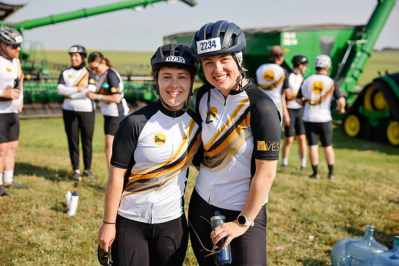 01-TEAM - GIBSON ENERGY-114