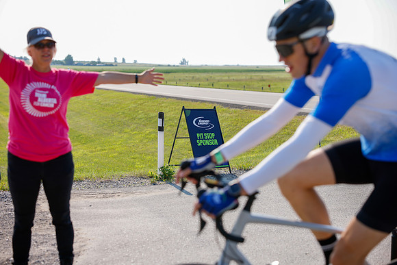 02-PIT-STOP - GIBSON ENERY-28