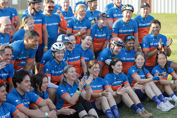 01-TEAM-PHOTOS - KEYERA-37