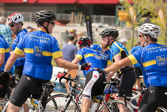 FINISH LINE 5 - TheRideAB - Alberta Cancer Foundation-207