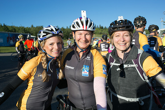 RIDERS2 - OPENING CEREMONY - TheRideAB - Alberta Cancer Foundation-63