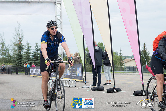 DAY 1- TheRideAB- h-8121
