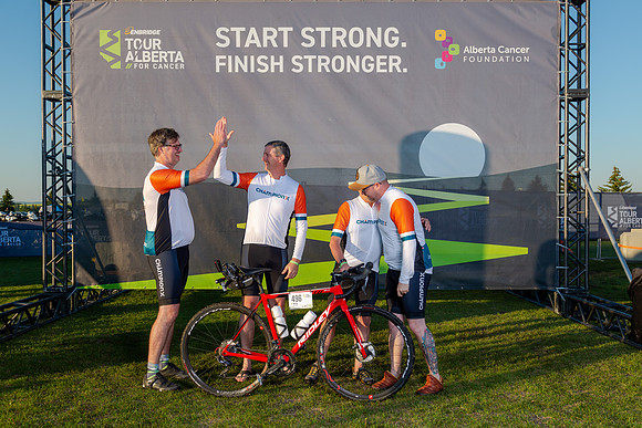 HW - TOUR ALBERTA FOR CANCER-109