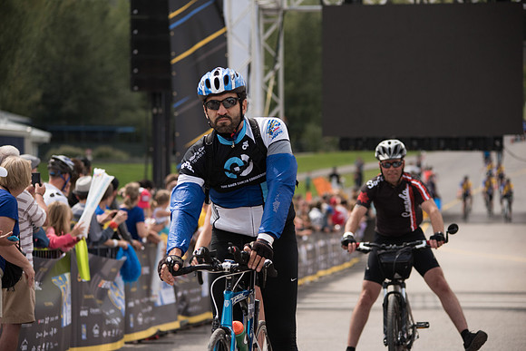 FINISH LINE CROSSING --2629