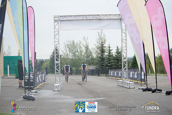 DAY 1- TheRideAB- h-7640