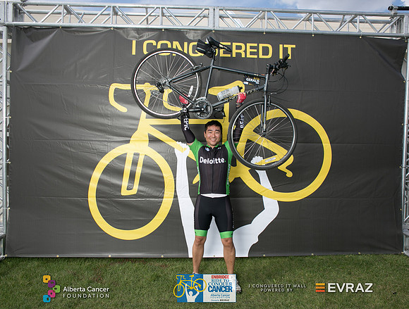 I_CONQUERED_IT_-_POWERED_BY_EVRAZ-400