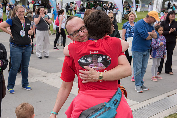 FINISH - G - OneWalkAB-5097