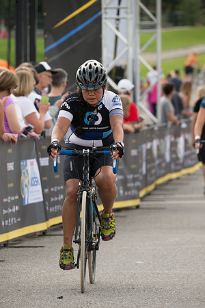 FINISH LINE CROSSING --3392