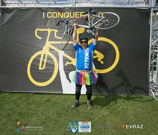 I CONQUERED IT - POWERED BY EVRAZ-305