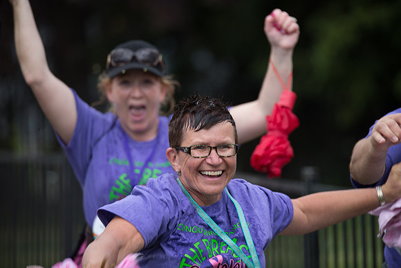 FINISH - OneWalkAB-4086